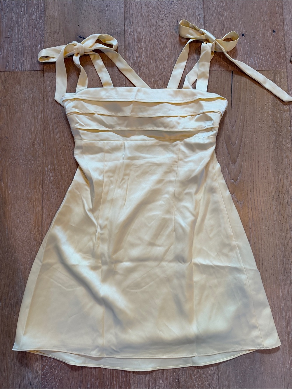 Beginning Boutique AKIRA Soft Yellow Tie-Strap Mini Dress Homecoming